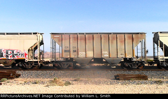 EB Unit Covered Hooper Frt at Erie NV W-Pshr -23